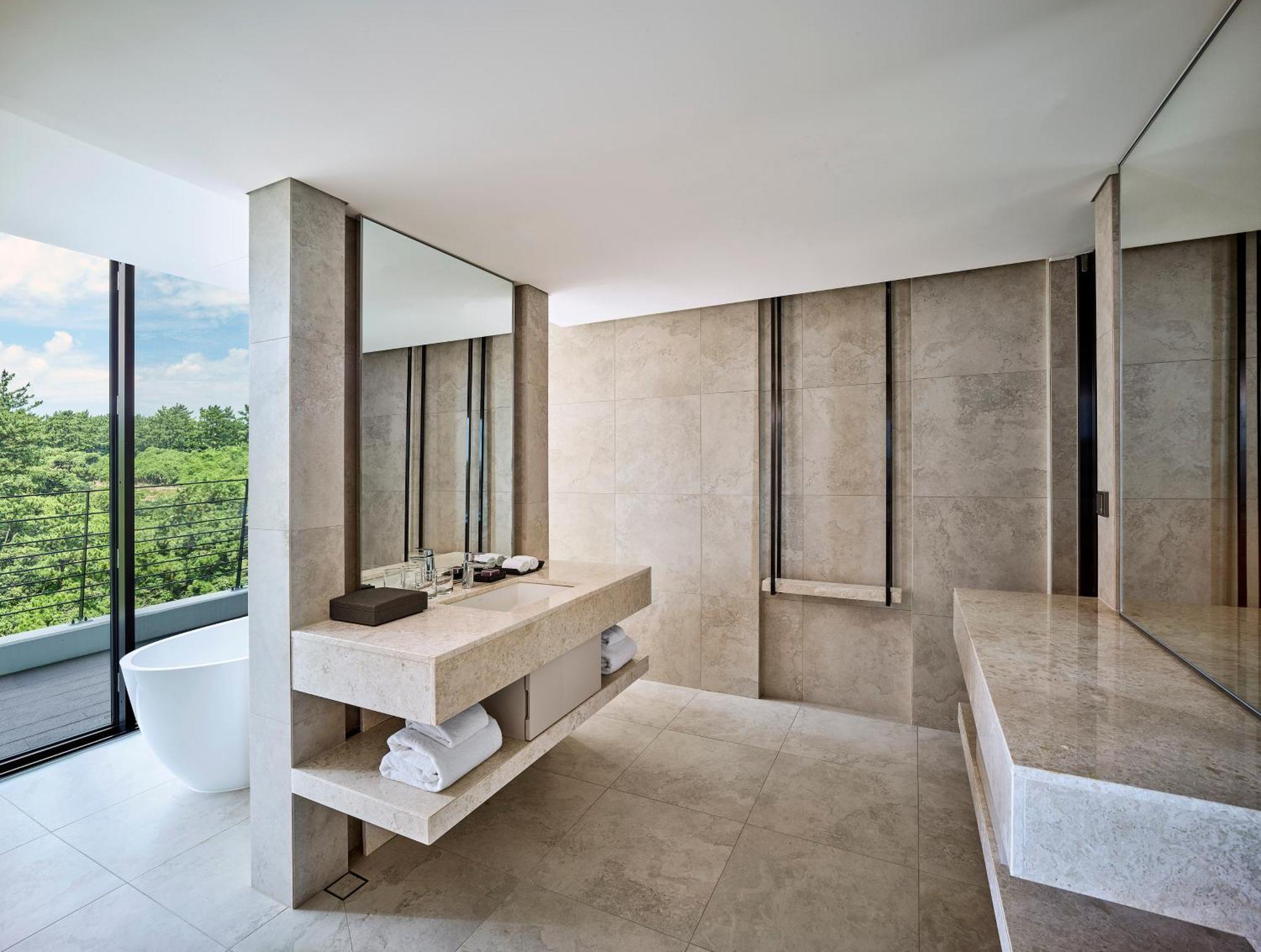 Parnas Hotel Jeju Seogwipo Exterior foto Bathroom