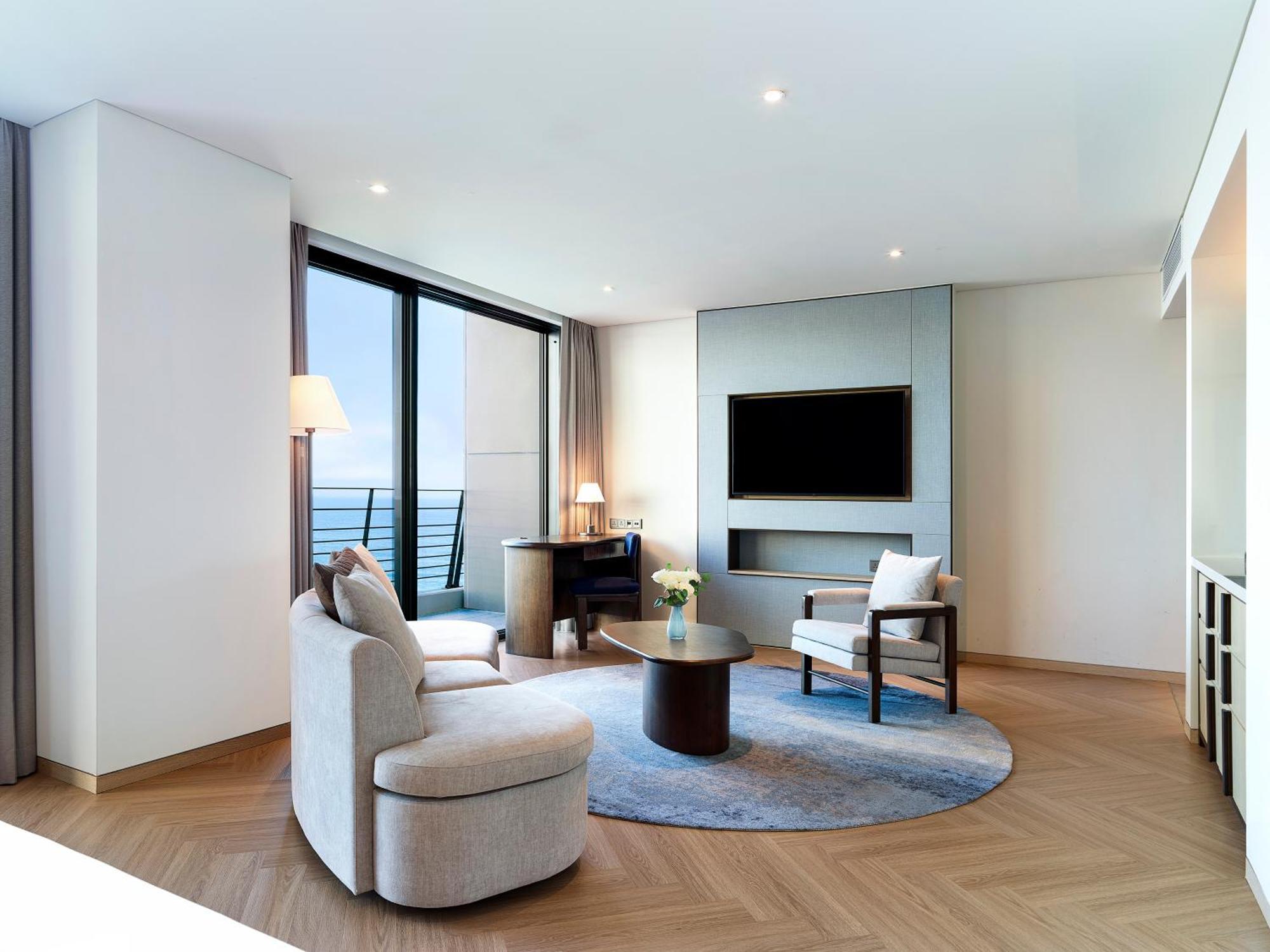 Parnas Hotel Jeju Seogwipo Exterior foto Living room